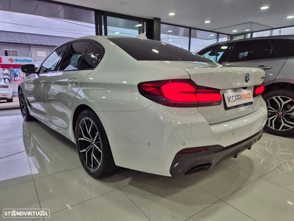 BMW 530 e Pack M - 6