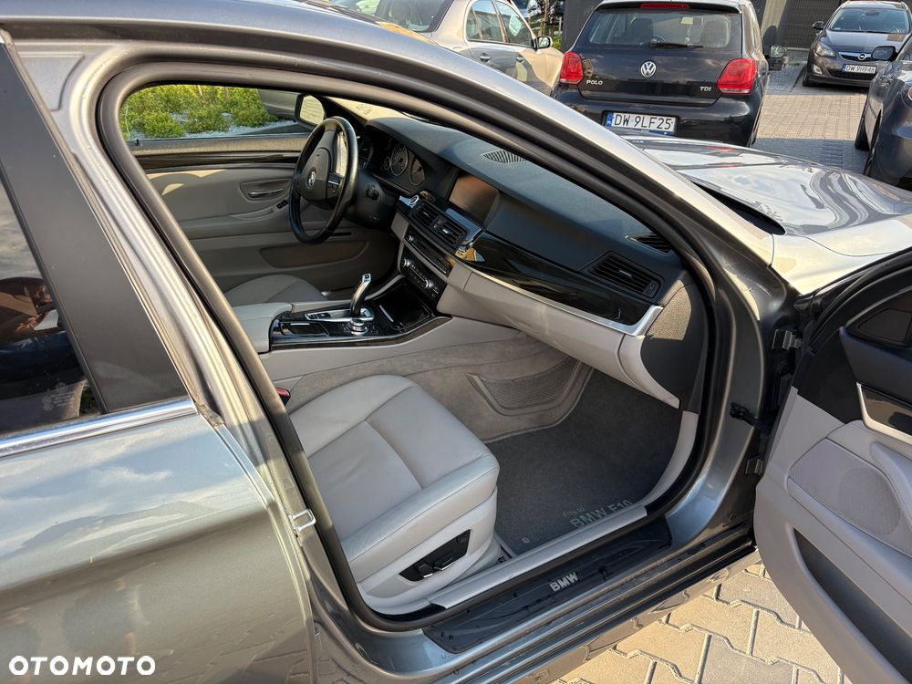 BMW Seria 5 - 11