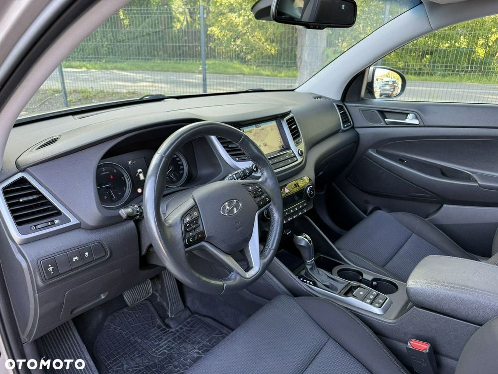 Hyundai Tucson blue 1.7 CRDi 2WD DCT Style - 22