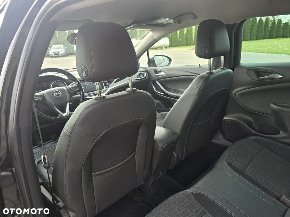 Opel Astra - 17
