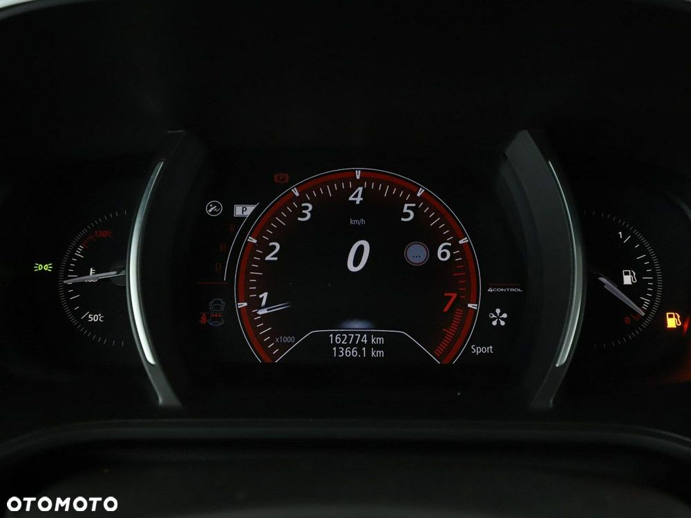 Renault Megane ENERGY TCe 205 EDC GT - 22