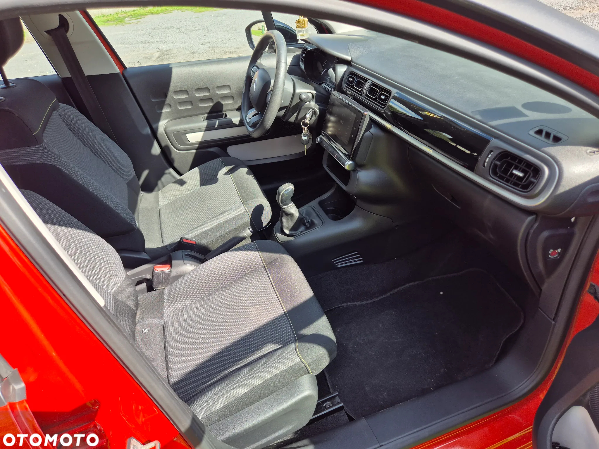 Citroën C3 1.6 BlueHDi Shine S&S - 28