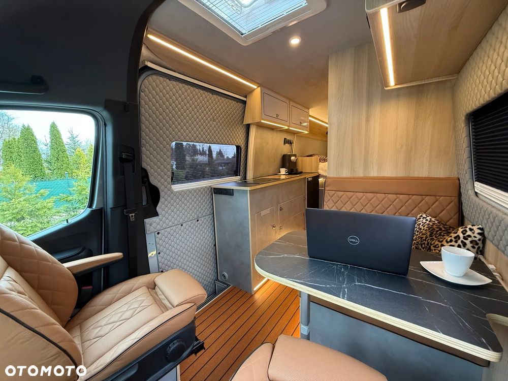 Mercedes-Benz Sprinter - 18
