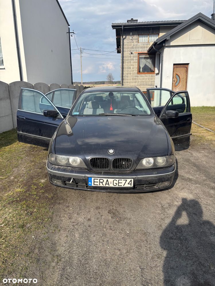 BMW Seria 5 - 1