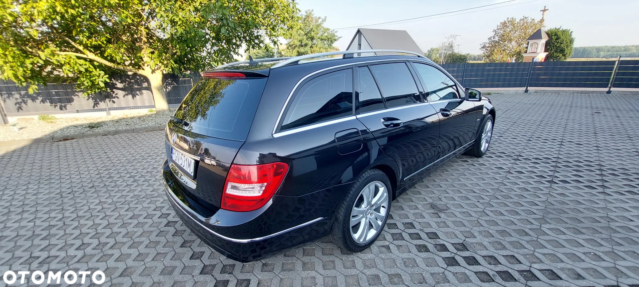 Mercedes-Benz Klasa C - 32
