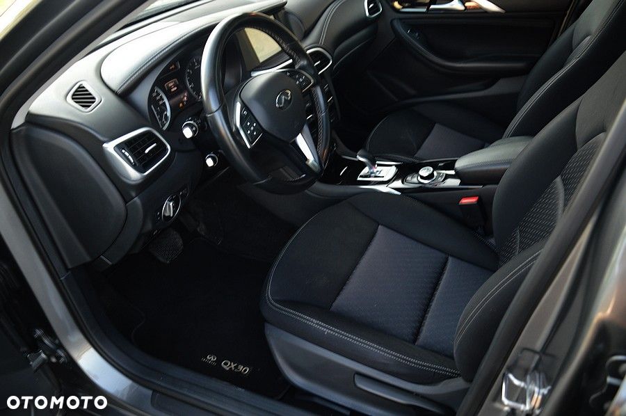 Infiniti QX30 2.2d DCT AWD Luxe - 21