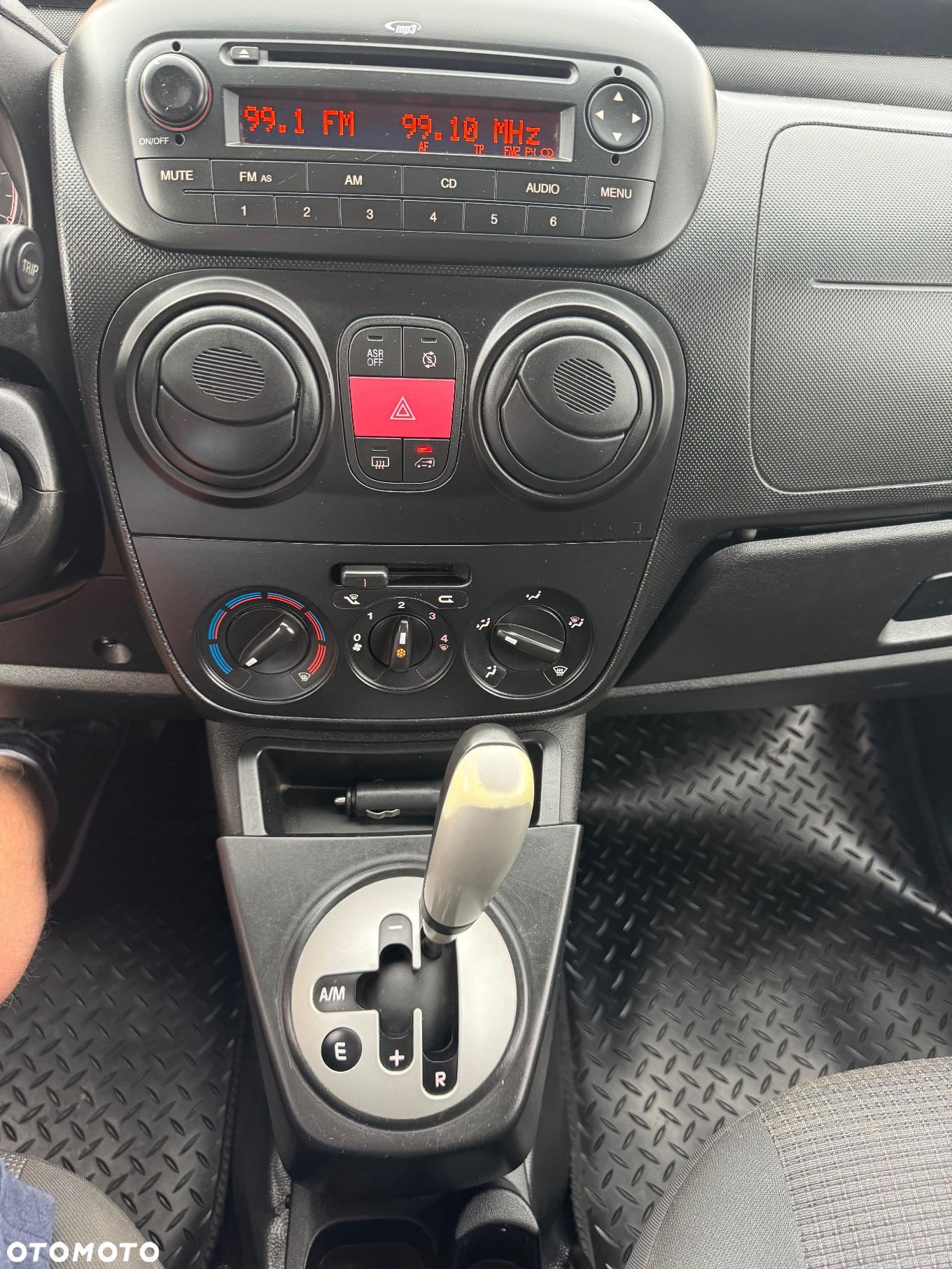 Citroën Nemo 1.3 HDI Klima Oszklony - 20