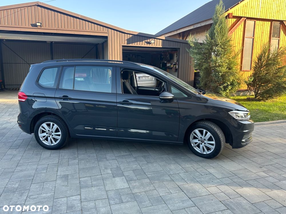 Volkswagen Touran 2.0 TDI SCR DSG ACTIVE - 4