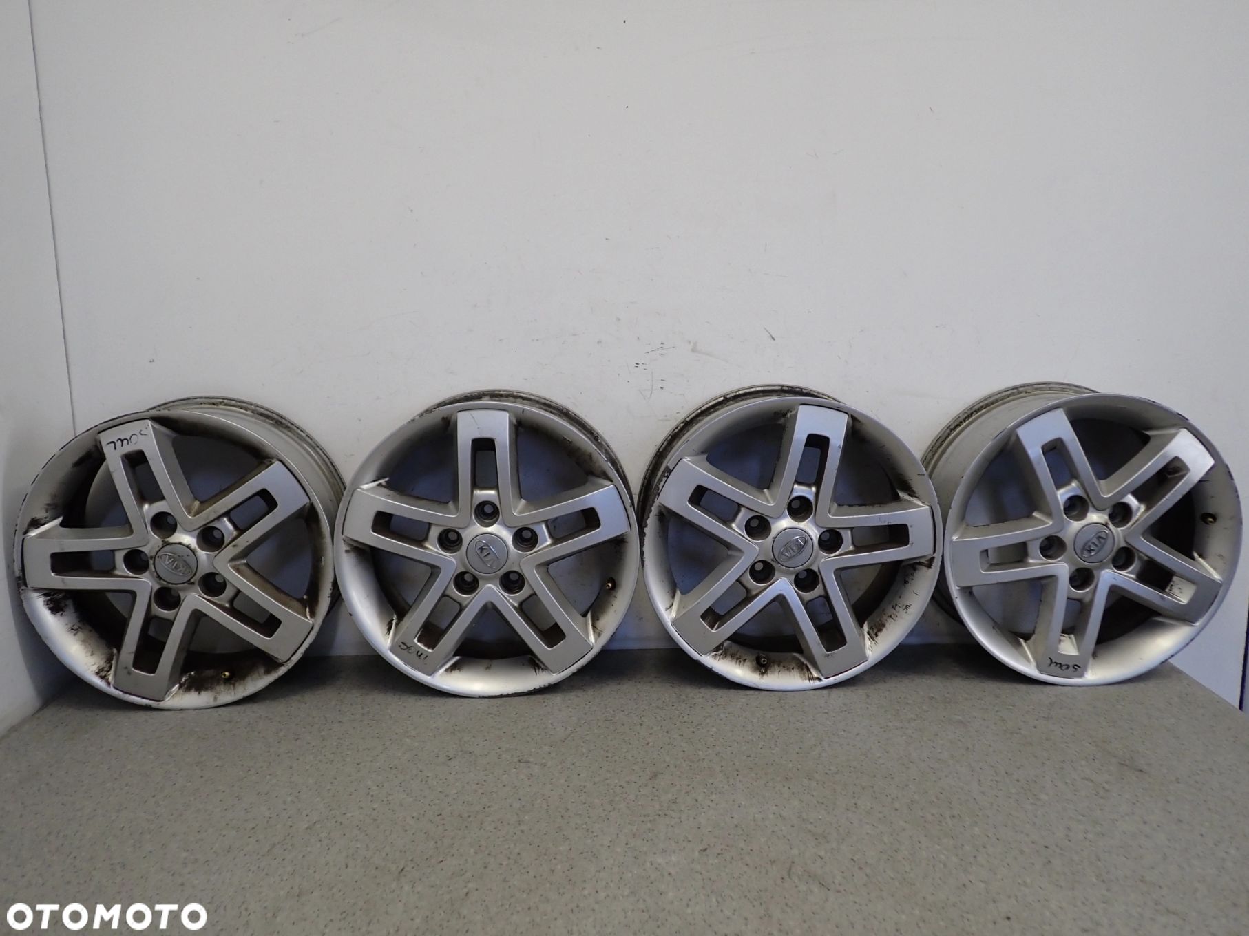 KIA SOUL 09- FELGI ALUMINIOWE ALUFELGI KOMPLET 16x6.5 ET51 - 1