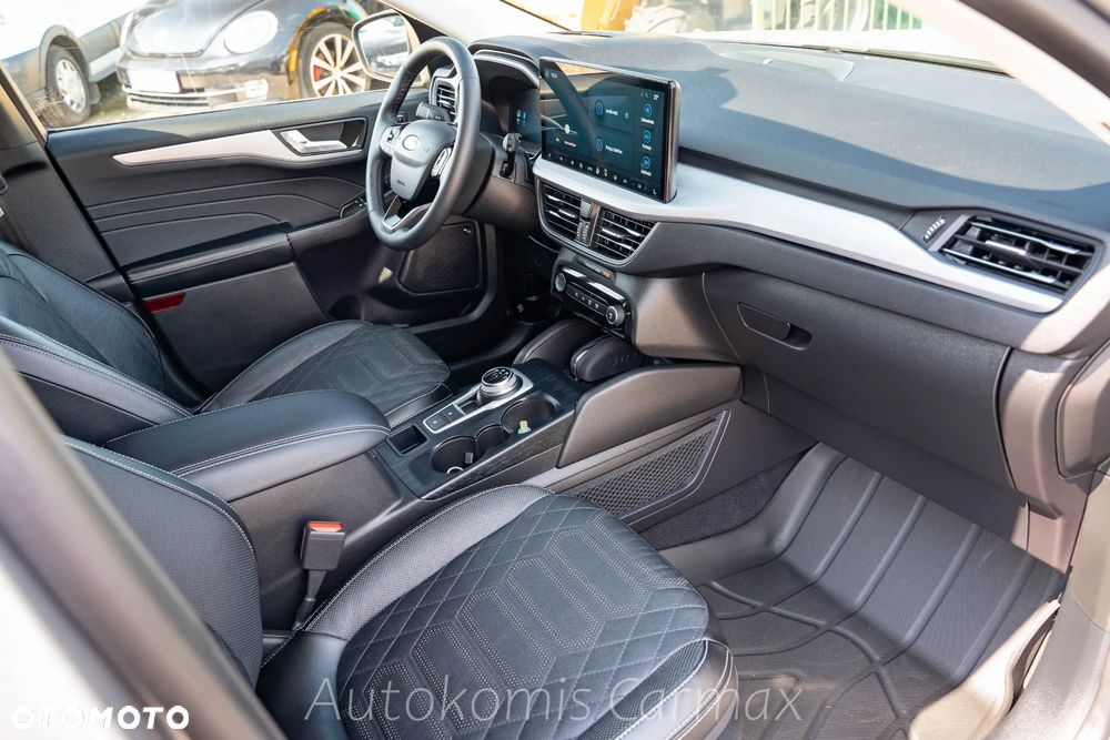 Ford Kuga 2.5 Duratec PHEV ST-LINE X - 16