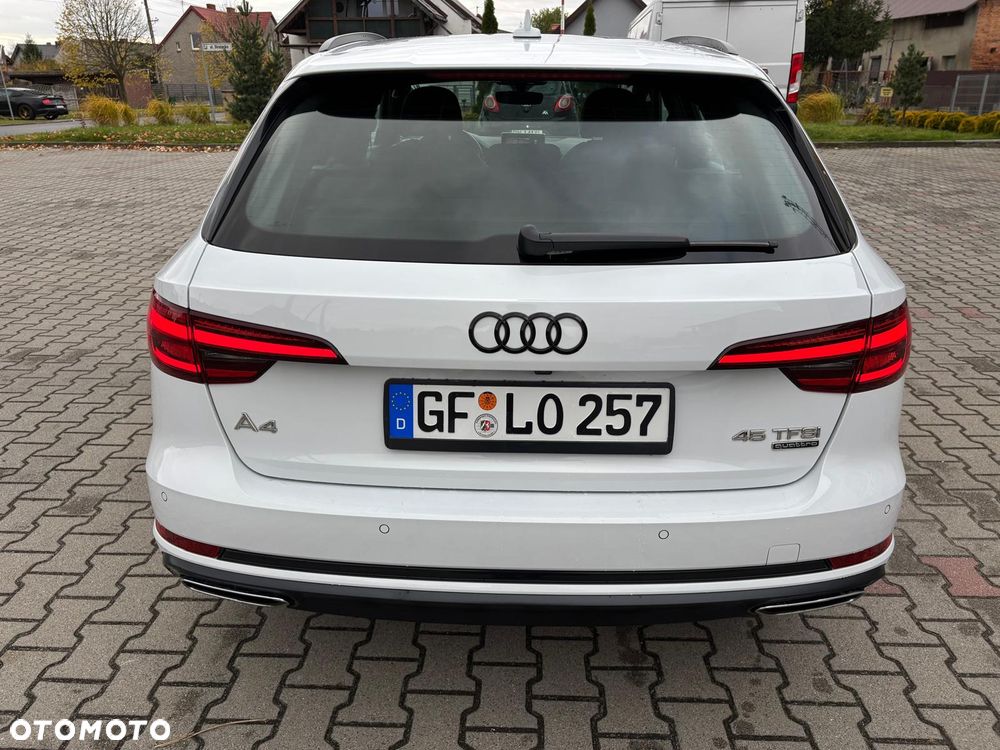 Audi A4 Avant - 19