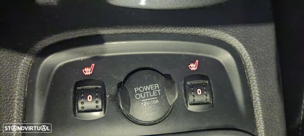 Ford Focus SW 1.6 TDCi ECOnetic 99g S&S Titanium - 5