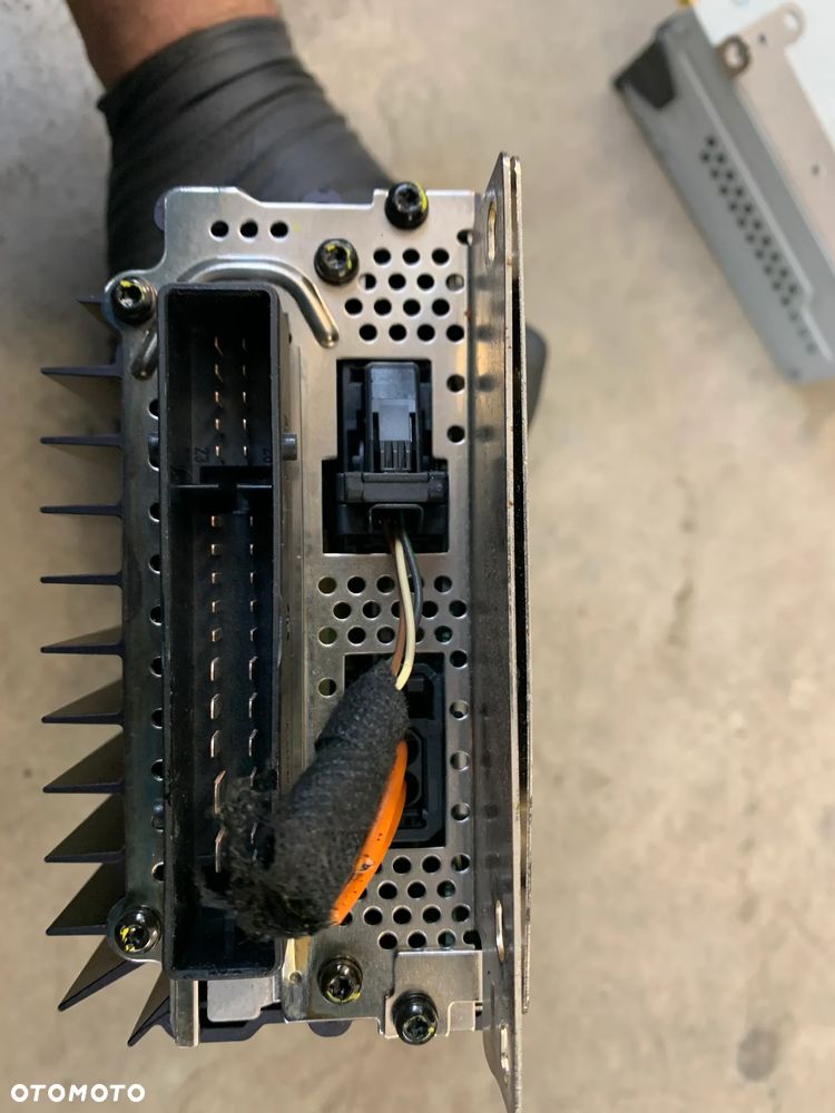 wzmacniacz BOSE 4F5035223A A6 C6 3.0 TDI BMK - 2