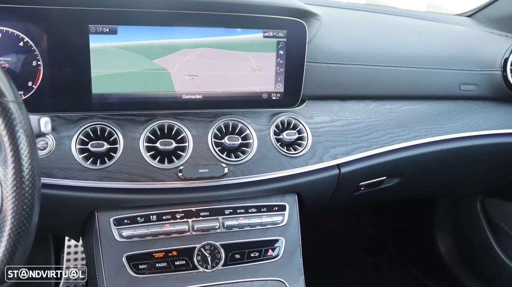 Mercedes-Benz E 300 d AMG Line Aut. - 22