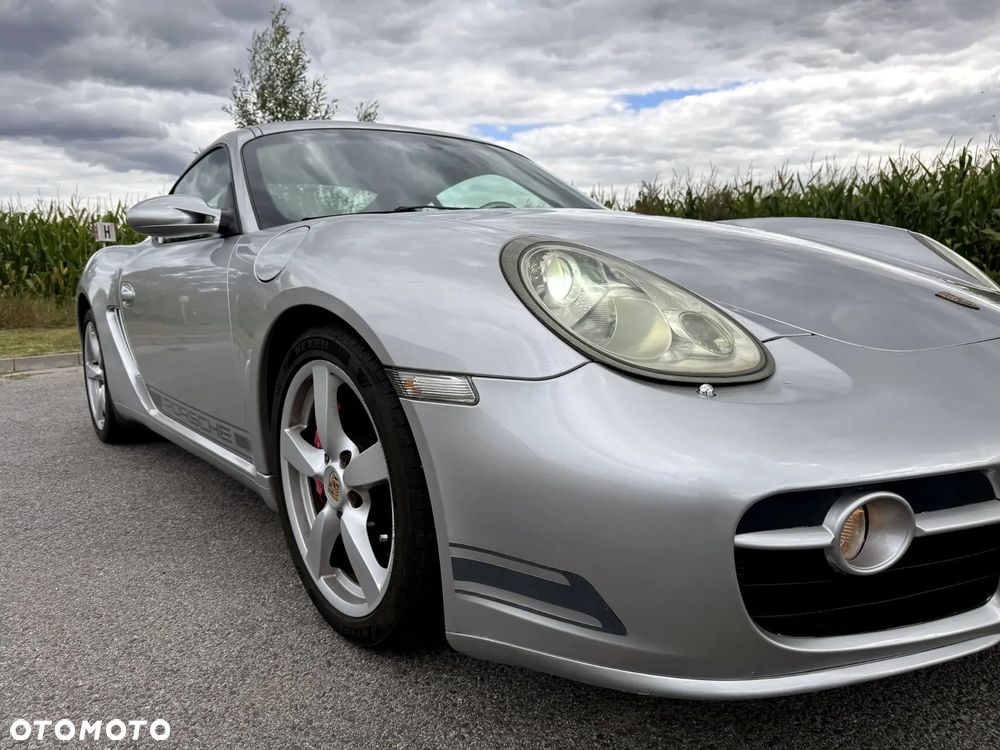 Porsche 718 Cayman - 16