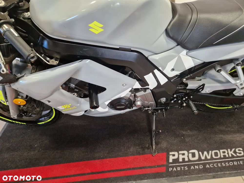 Suzuki SV - 15