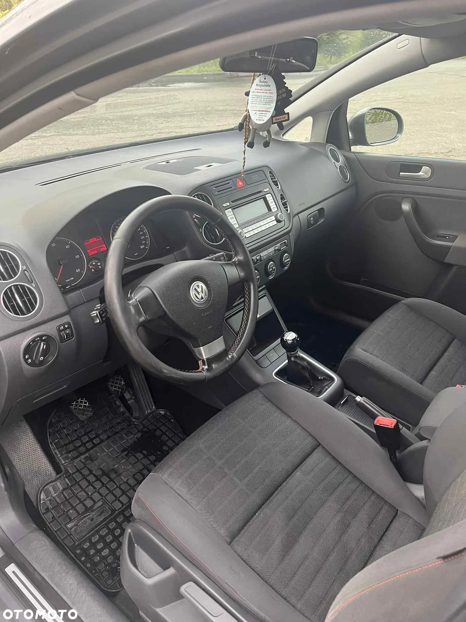 Volkswagen Golf Plus 1.9 TDI Cross - 13