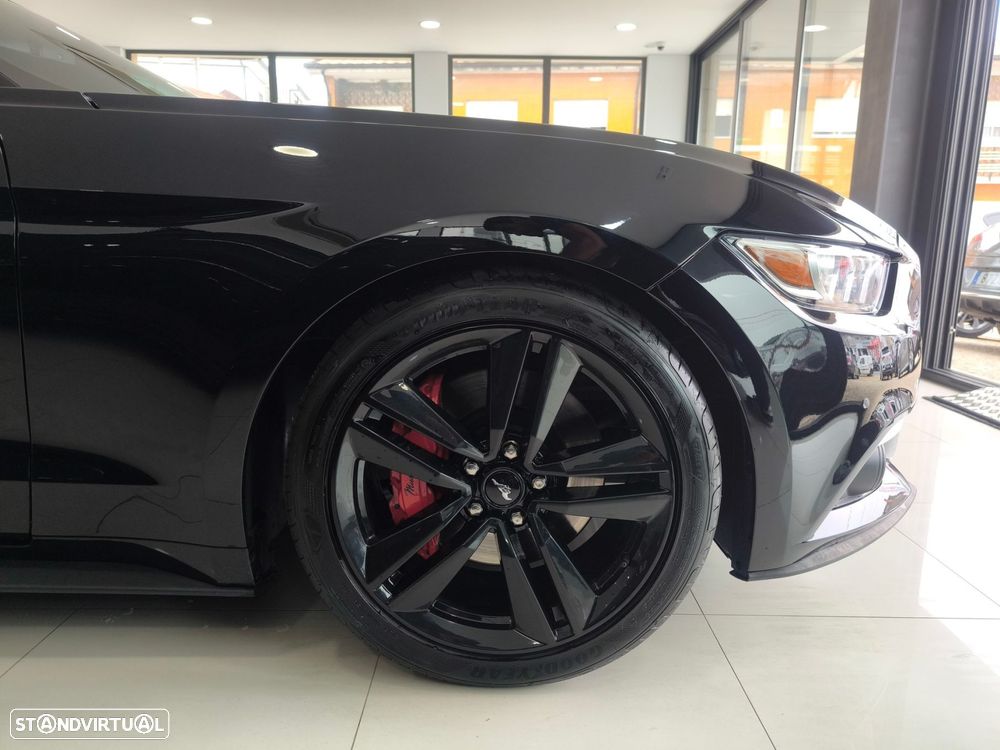 Ford Mustang 2.3i EcoBoost - 9
