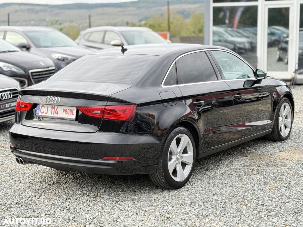 Audi A3 2.0 35 TDI S tronic Sport - 17