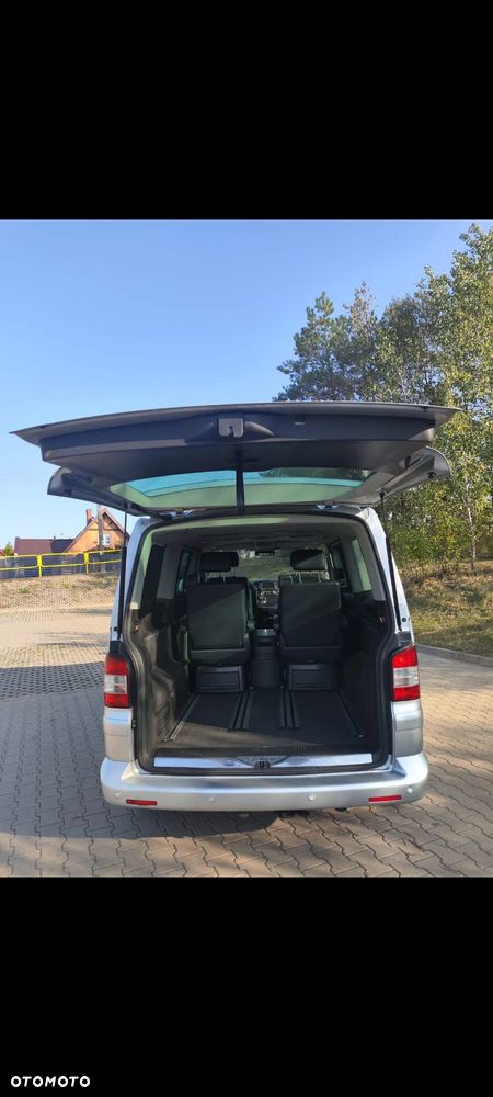 Volkswagen Multivan - 5