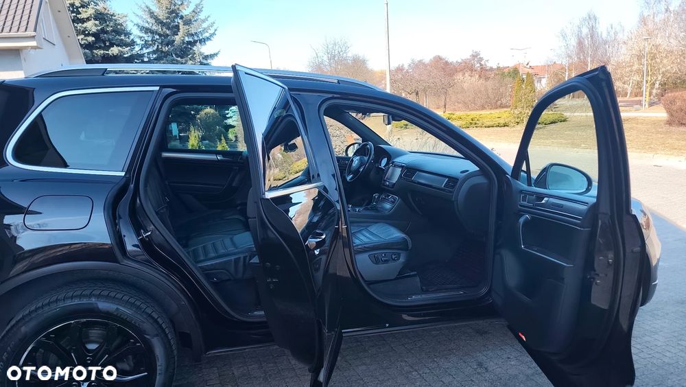 Volkswagen Touareg 4.2 V8 TDI DPF Automatik Edition X - 29