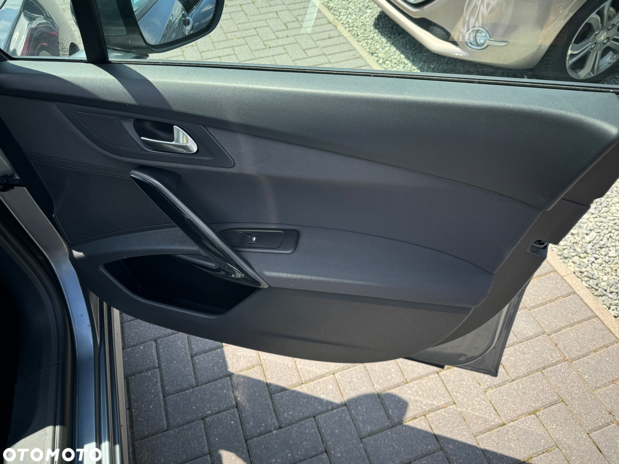 Peugeot 508 1.6 T Business Line - 30