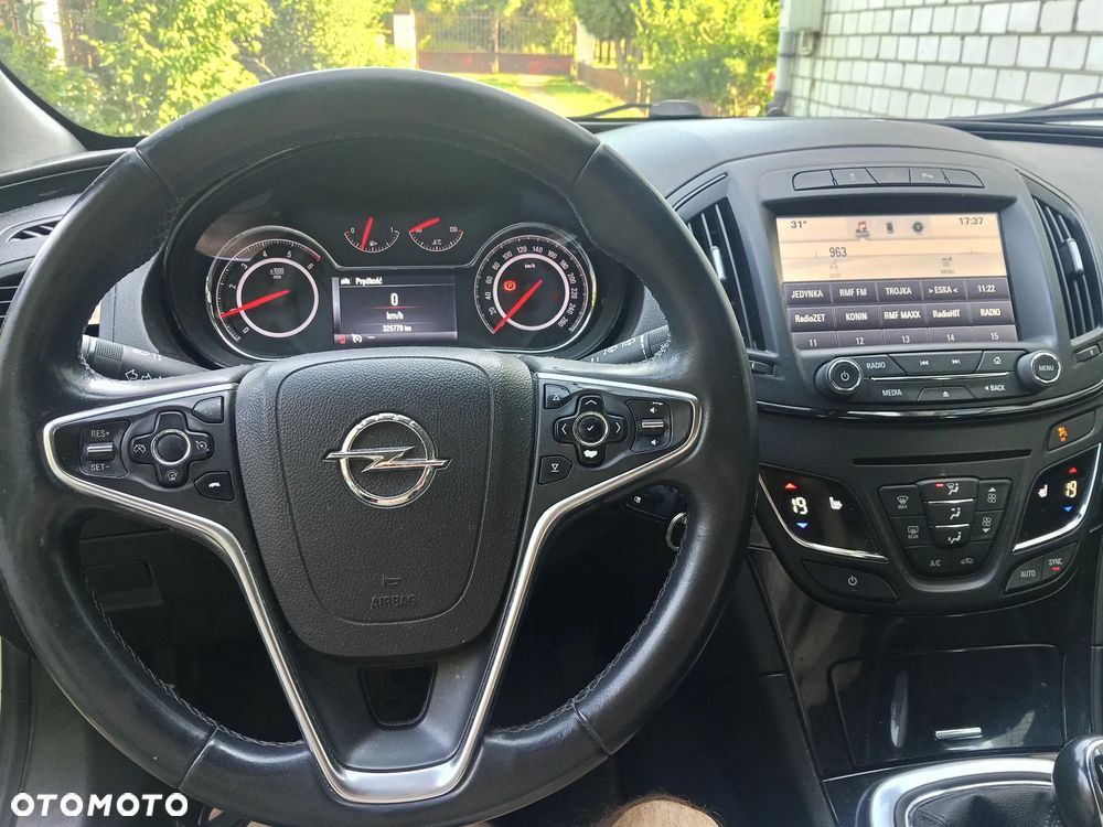 Opel Insignia 2.0 CDTI - 9