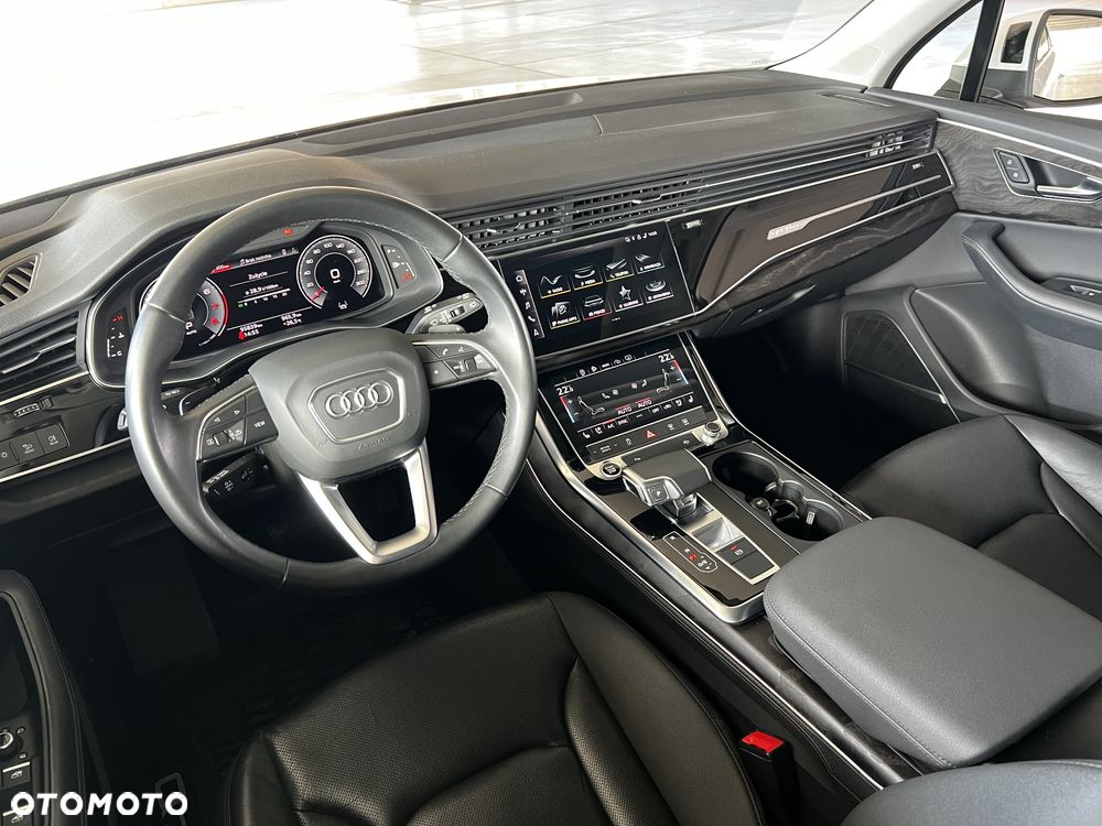 Audi Q7 55 TFSI mHEV Quattro Tiptr - 16
