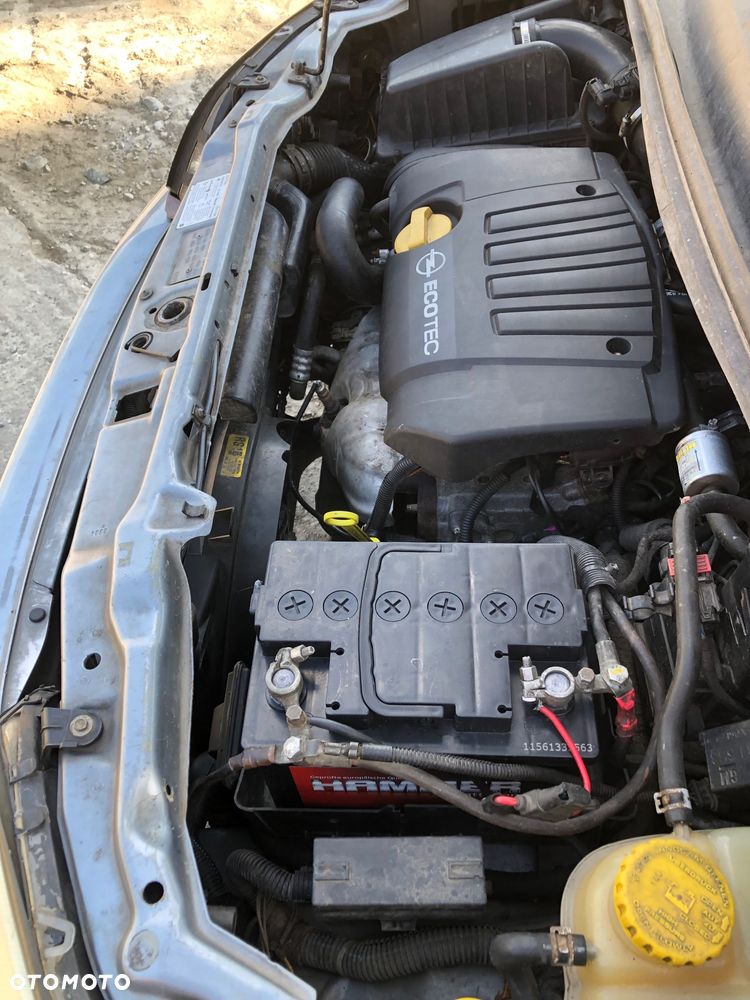 Opel Zafira 1.8 16V Comfort - 14