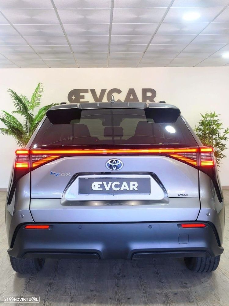Toyota bZ4X 71,4 kWh Premium - 6