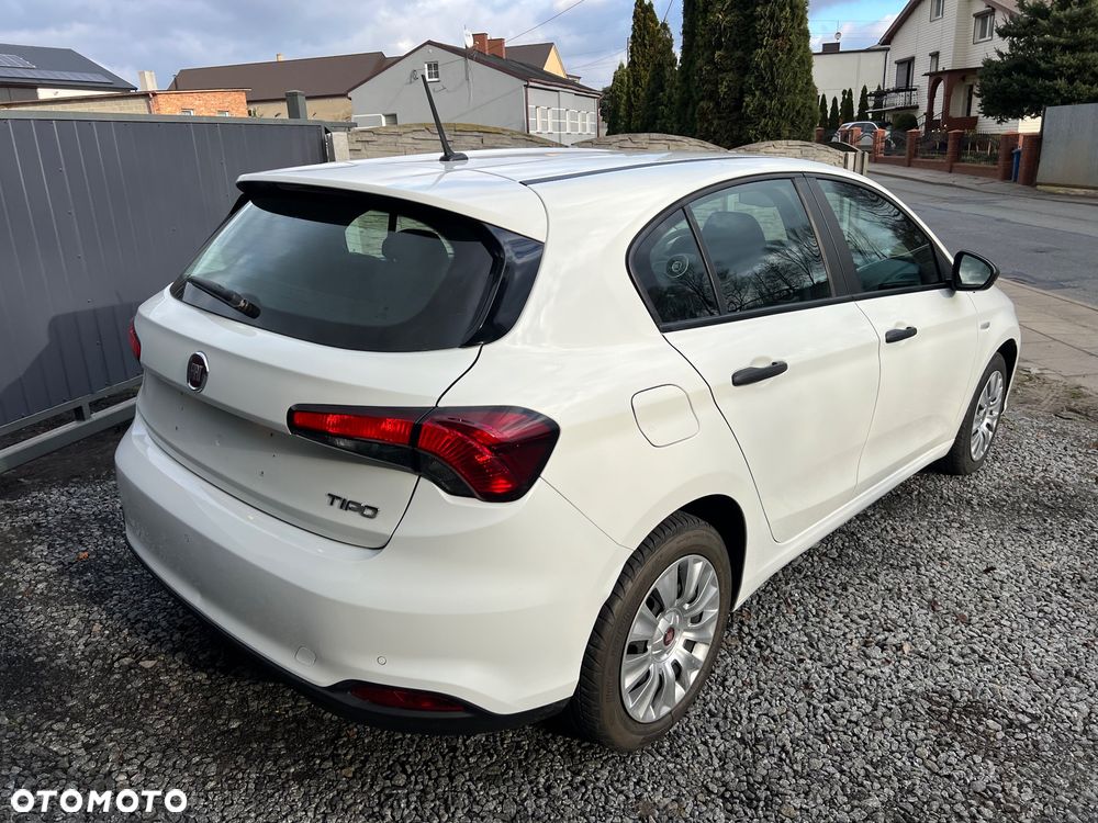 Fiat Tipo 1.6 MultiJet Easy - 4
