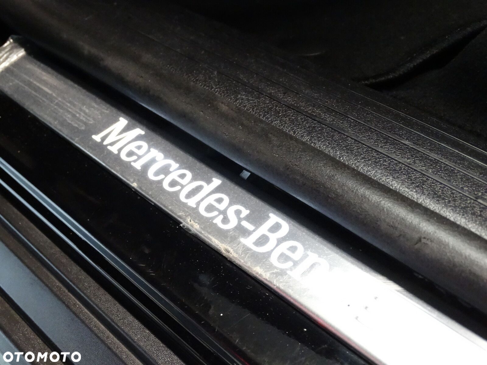 Mercedes-Benz GLE - 16