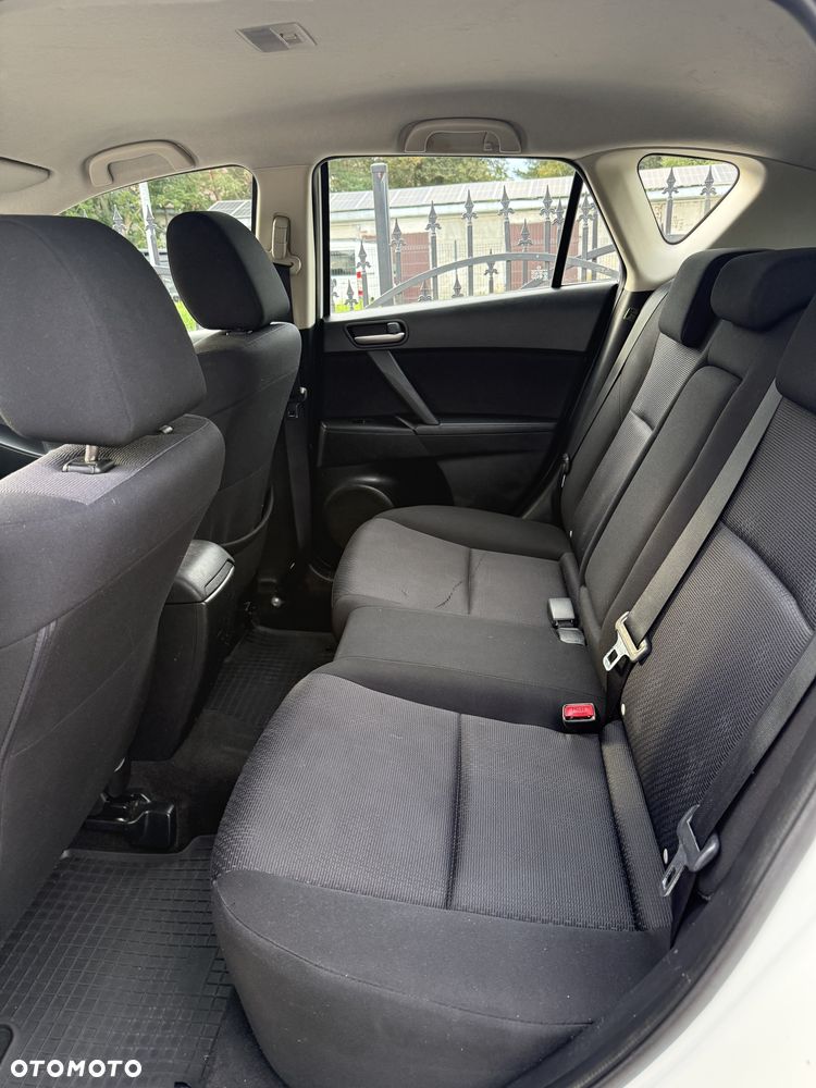 Mazda 3 1.6 Exclusive + - 7