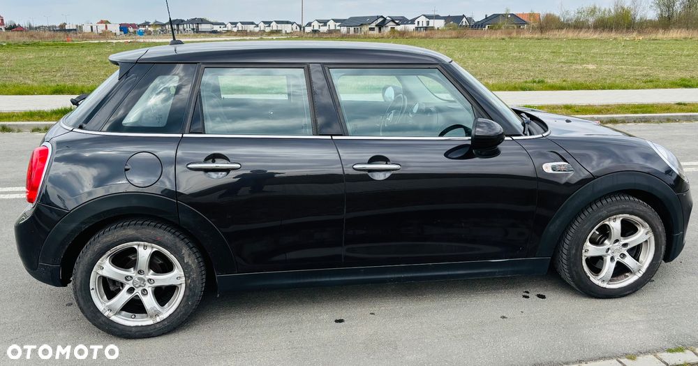 MINI ONE Standard - 5