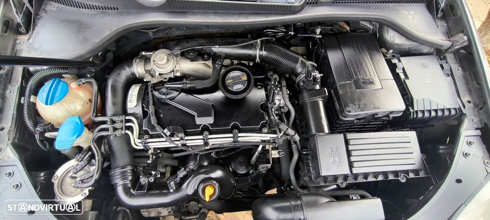 VW Golf 1.9 TDi 6V Trendline AC - 7