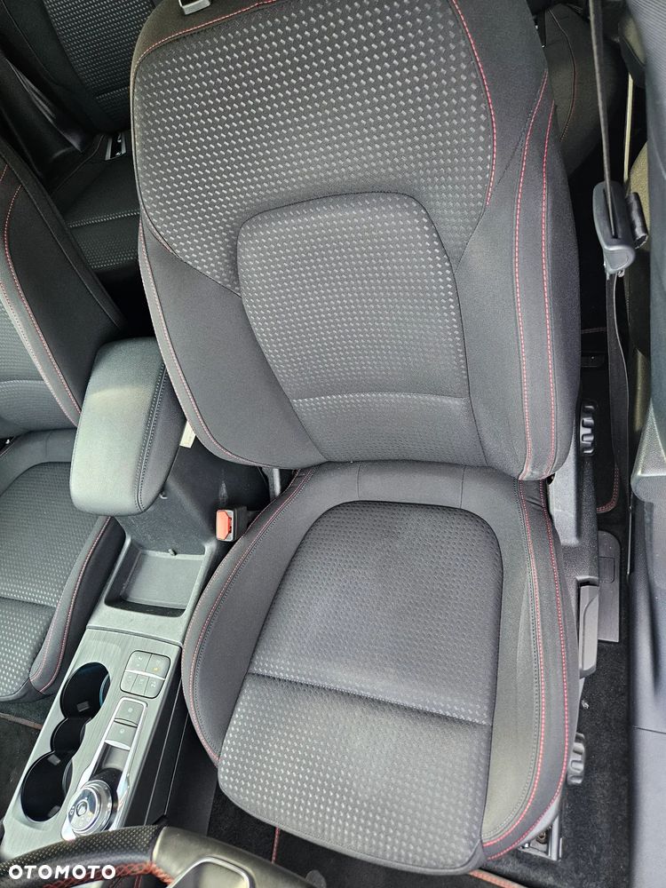 Ford Focus 2.0 TDCi ST-Line ASS PowerShift - 24