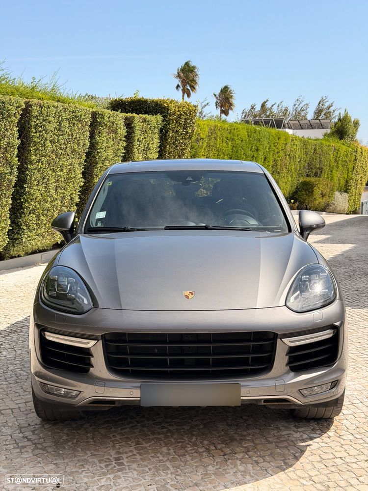 Porsche Cayenne 2016 photo 2