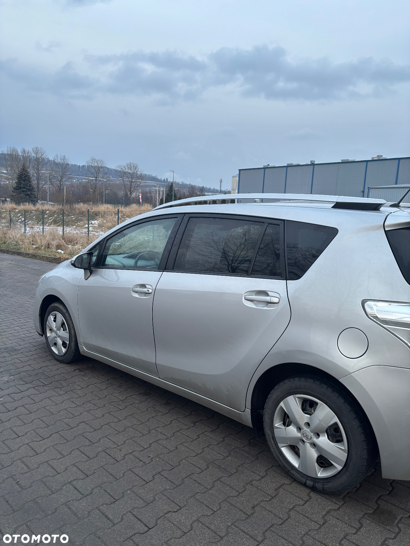 Toyota Verso 1.8 Premium 7os - 3