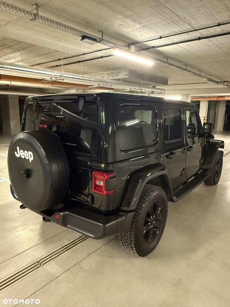 Jeep Wrangler - 15