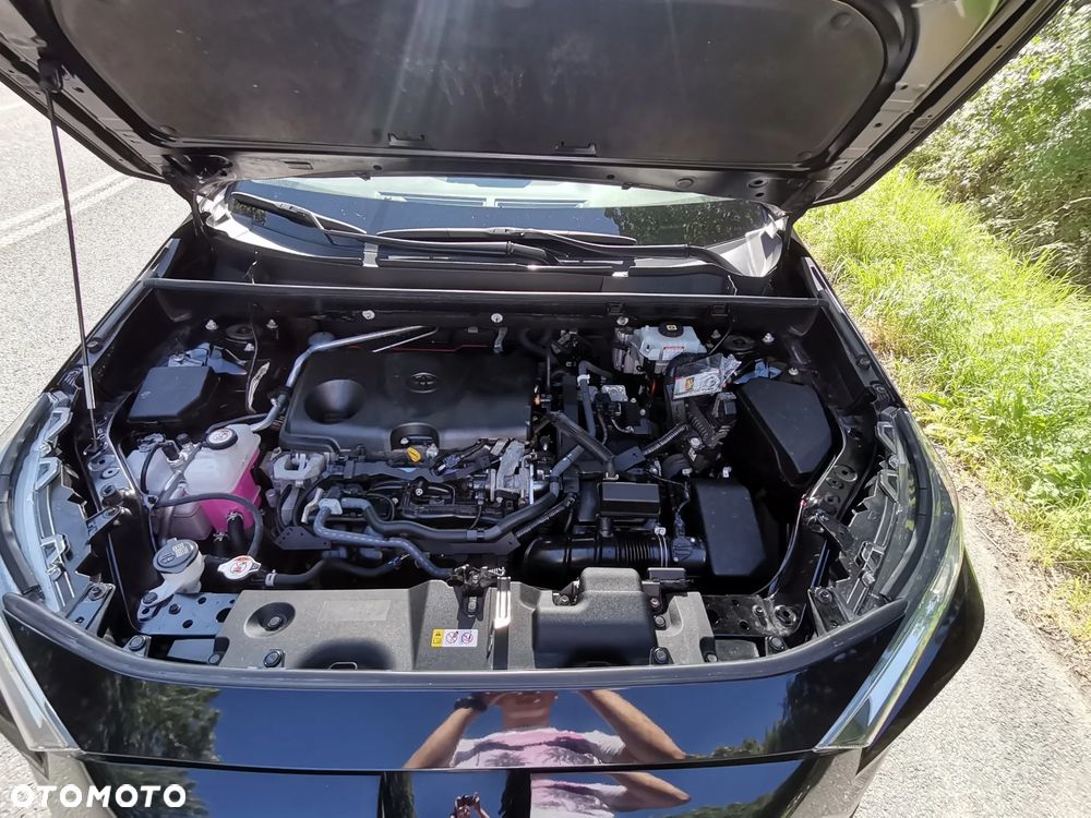 Toyota RAV4 - 11