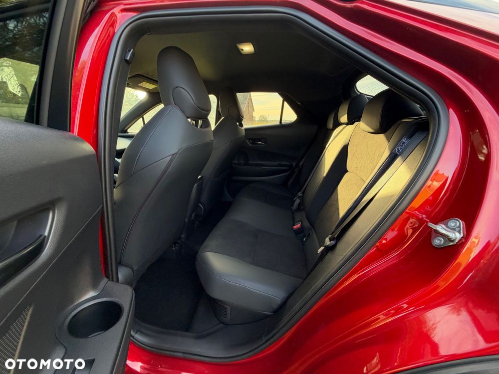 Toyota C-HR 2.0 PHEV Dynamic Force GR Sport - 29