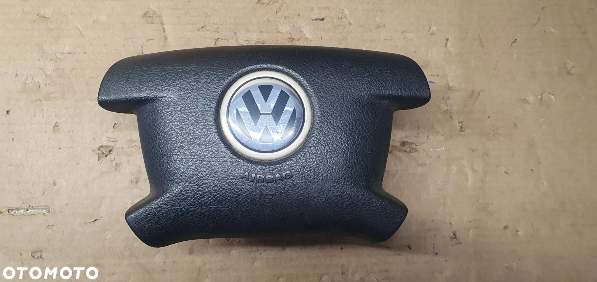 Poduszka Airbag kierowcy VW Caddy III 2K0880201B - 1