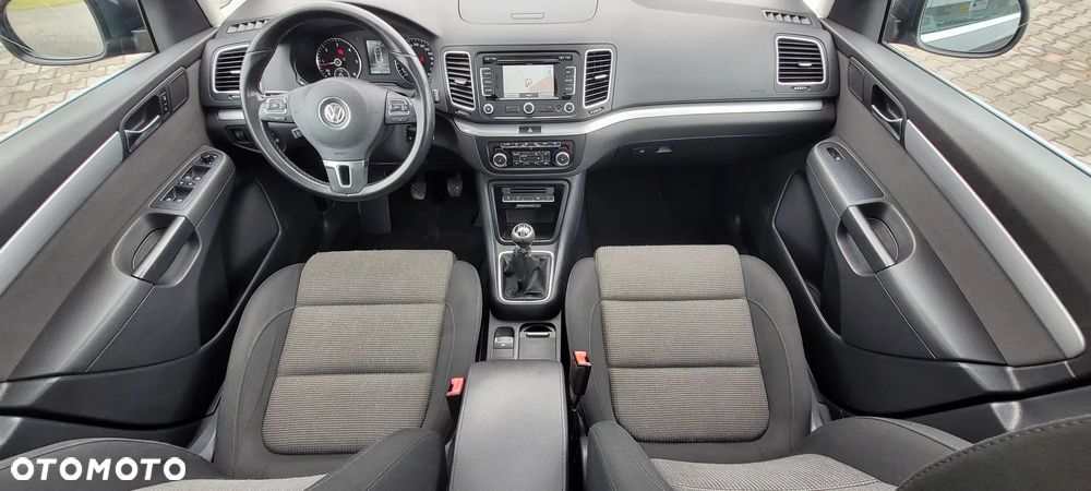 Volkswagen Sharan - 9