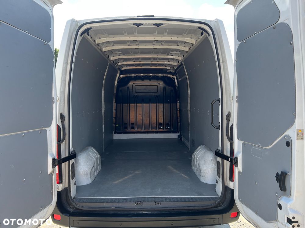 Renault Master - 18