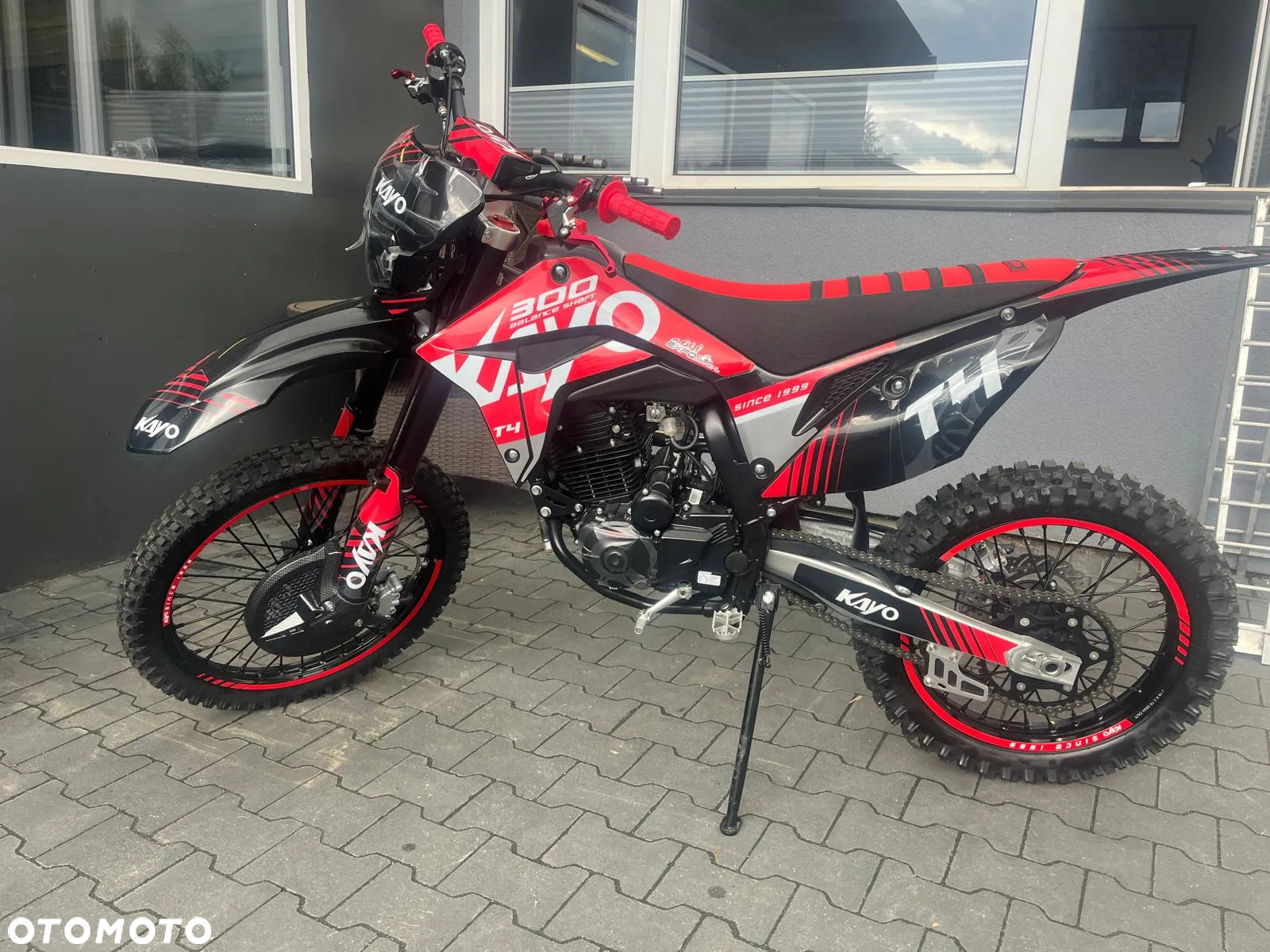 KAYO T4 - 8