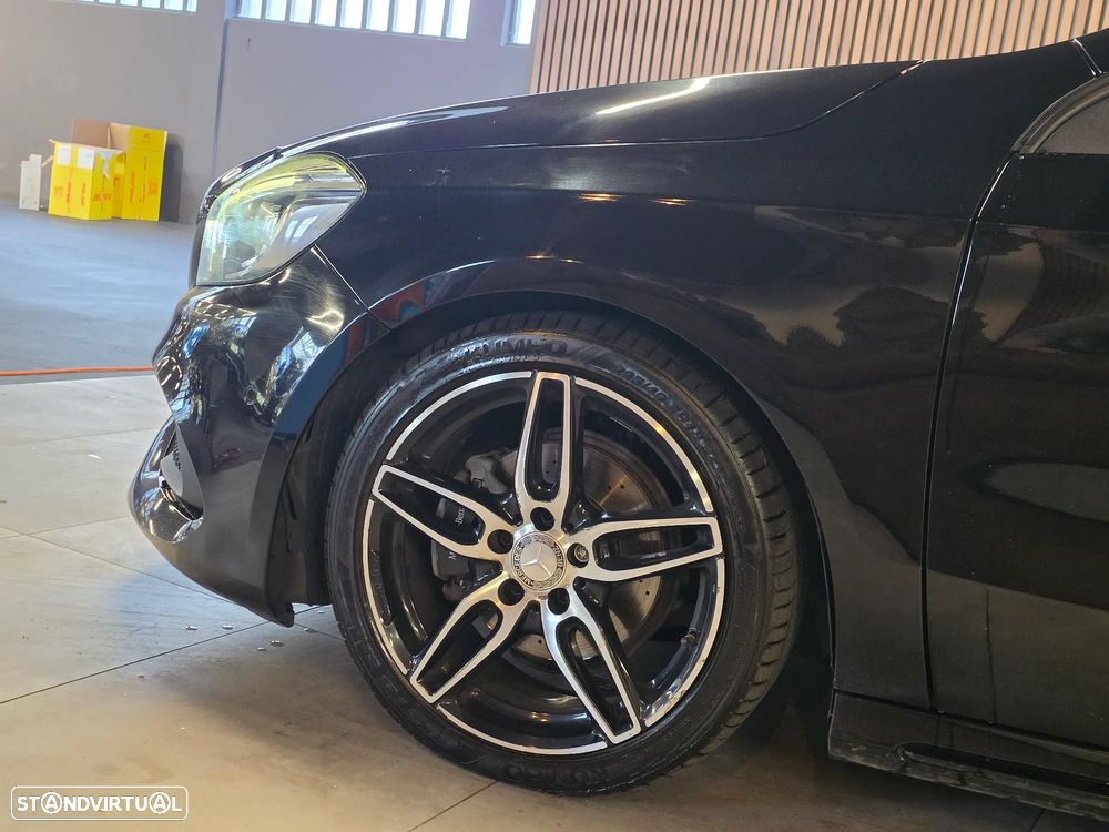 Mercedes-Benz A 200 d 7G-DCT AMG Line - 29