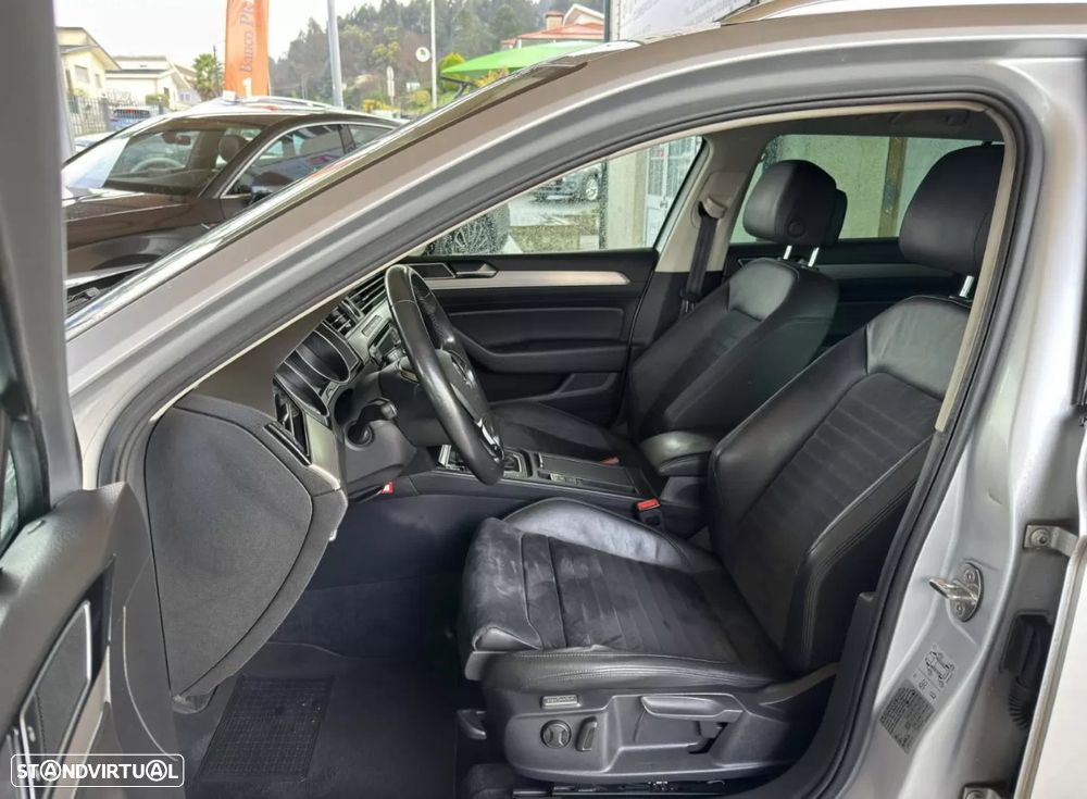VW Passat 2.0 TDI (BlueMotion ) DSG Highline - 4