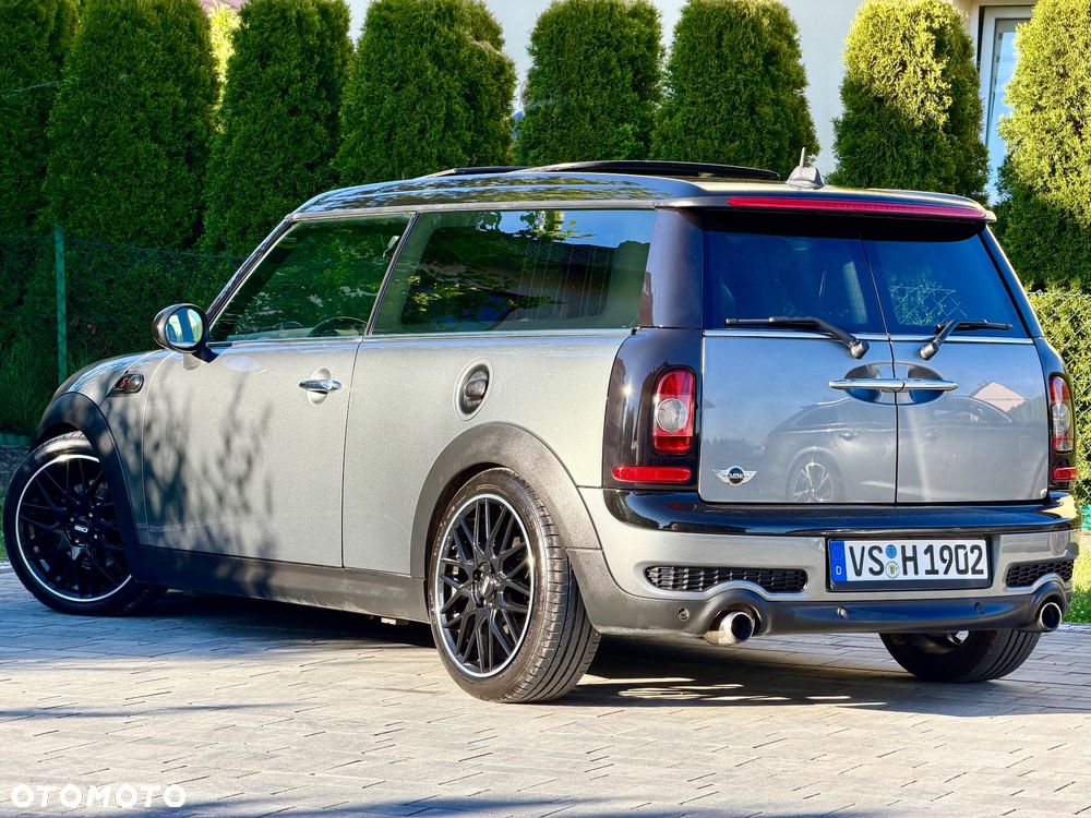 MINI Clubman - 16