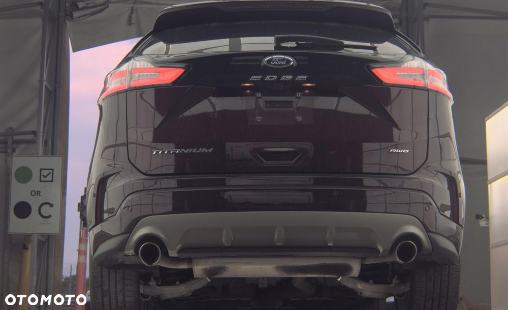 Ford Edge - 6