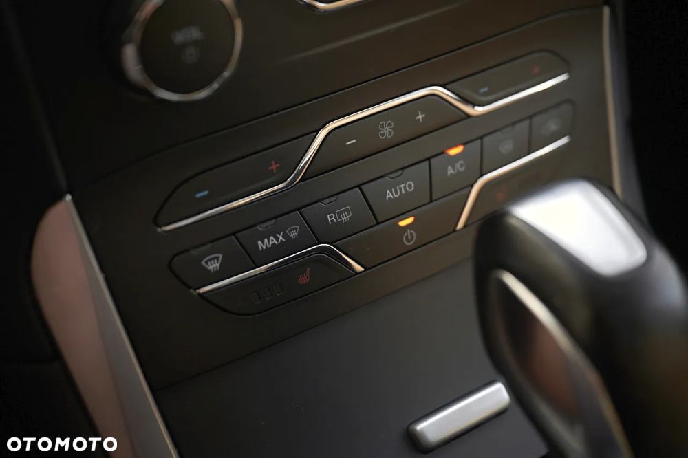 Ford Galaxy 2.0 TDCi Titanium PowerShift - 34